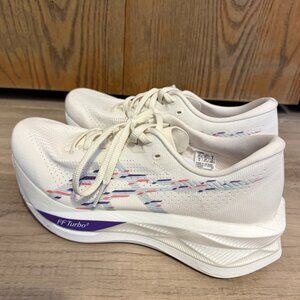 Women's Asics Sonicblast size 8 B(regular width)